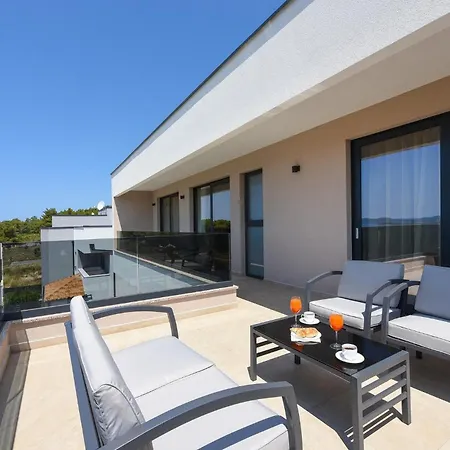 Sunlight Будинок відпочинку Задар