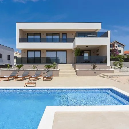 Sunlight * Задар