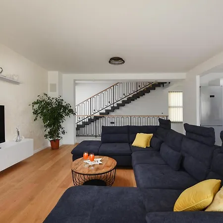 Будинок відпочинку Sunlight Задар