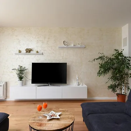 Sunlight Будинок відпочинку *