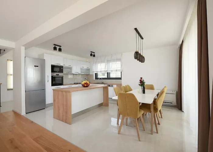 Sunlight Feriehus Zadar